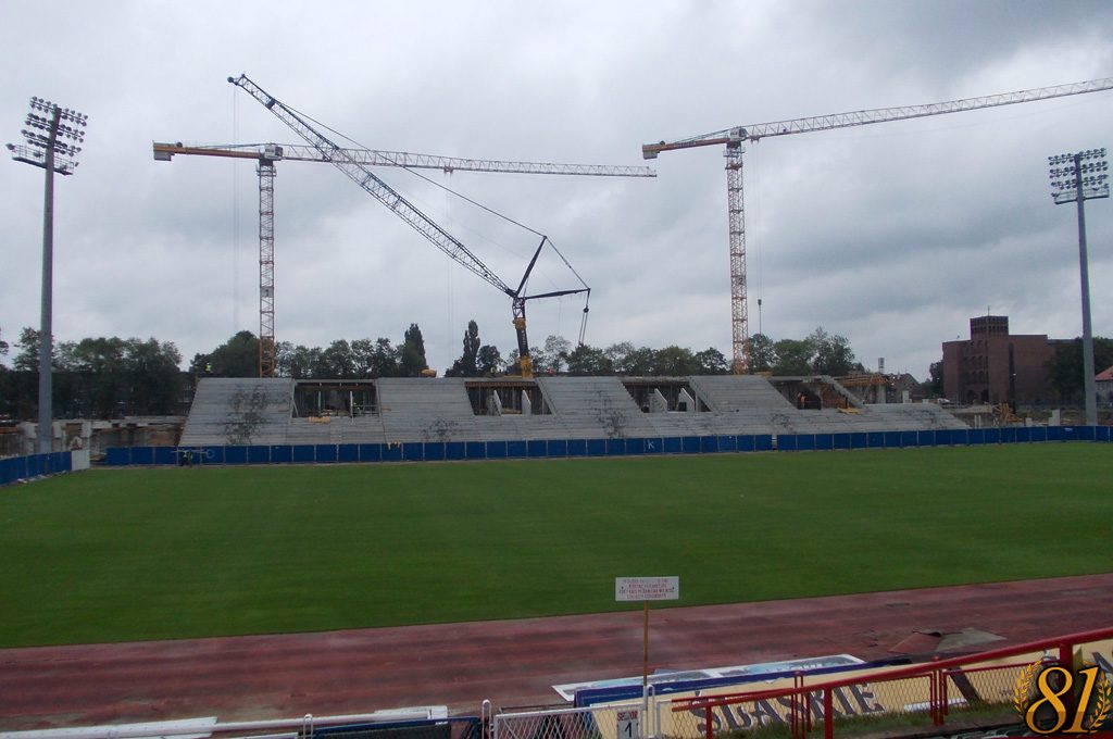 14_08_2012_budowa stadionu