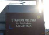 miedz_legnica_stadion_napis