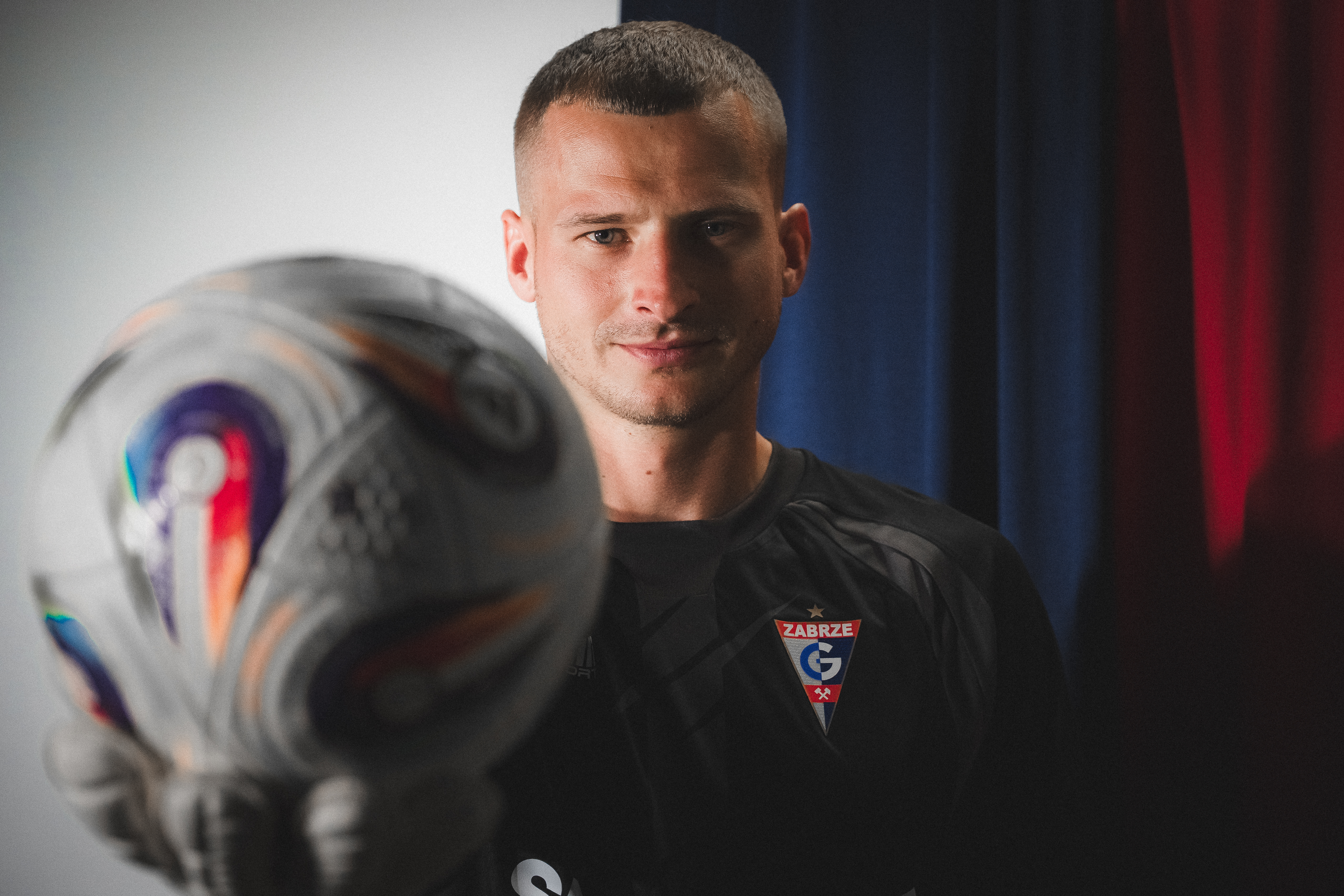 Z cyklu „Trójkolorowi pod lupą”: Tomasz Loska