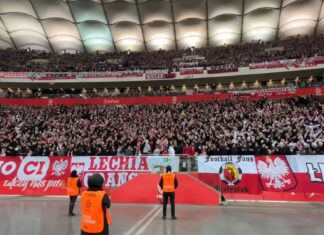Torcida w sporej liczbie na PGE Narodowym