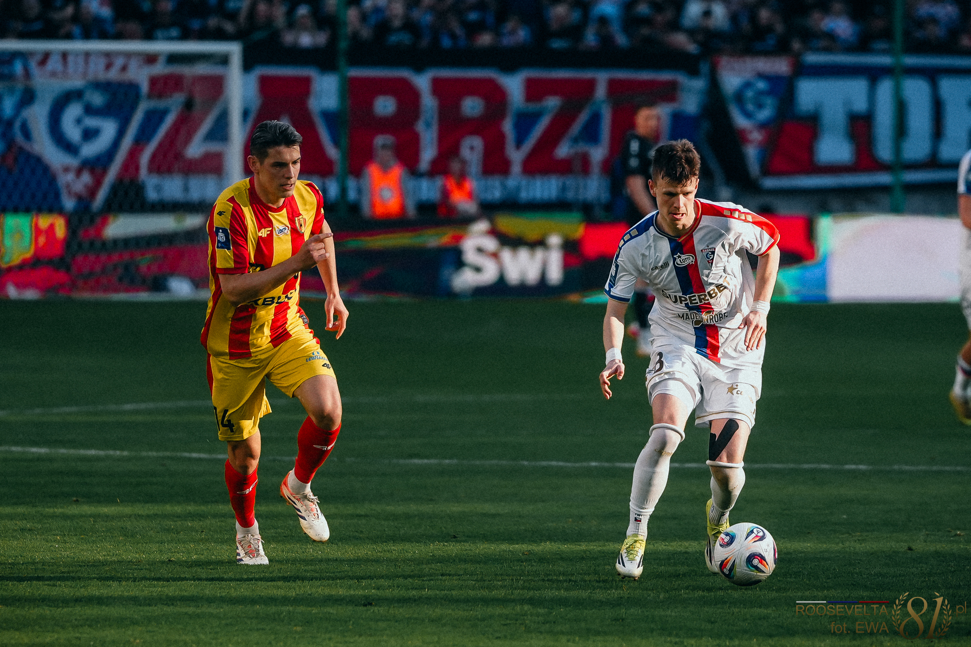 Napastnik Korony Kielce docenia klasę Górnika Zabrze. "To jak gramy, zależy też od przeciwnika. Na boisku nie jesteśmy sami"