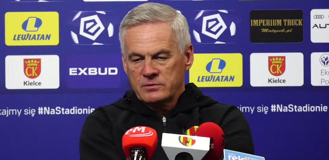 Gorzkie słowa trenera Korony Kielce po porażce w Zabrzu. "Sami sobie zgotowaliśmy ten los"