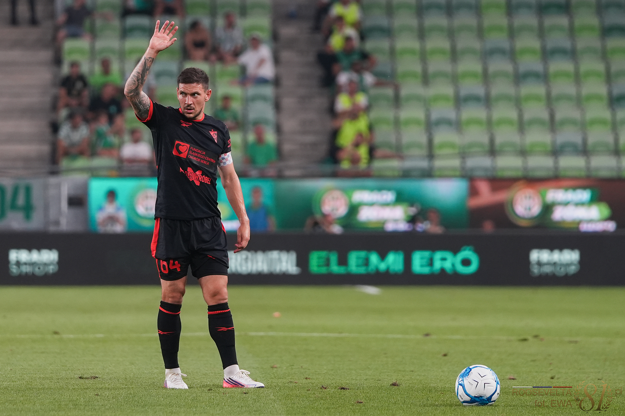Piłkarze Górnika Zabrze w Budapeszcie przegrali z aurą i... własną nieskutecznością. "Dopiero w drugiej części gry trochę "puściły" mi nogi"